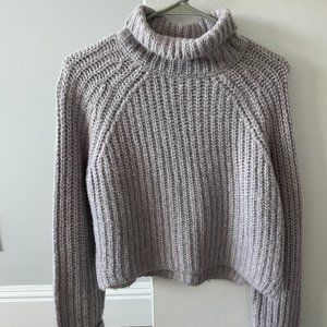 Abercrombie & Fitch Cropped Sweater XS